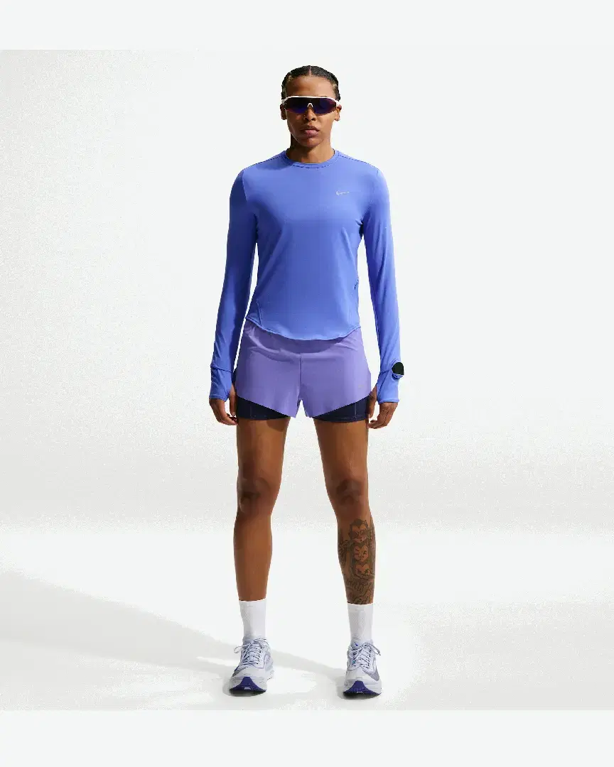 Tee-Shirt À Manches Longues Et Col Ras-Du-Cou Dri-Fit Anti-Uv Nike Swift W - HQ0503-570 (3) au meilleur prix !