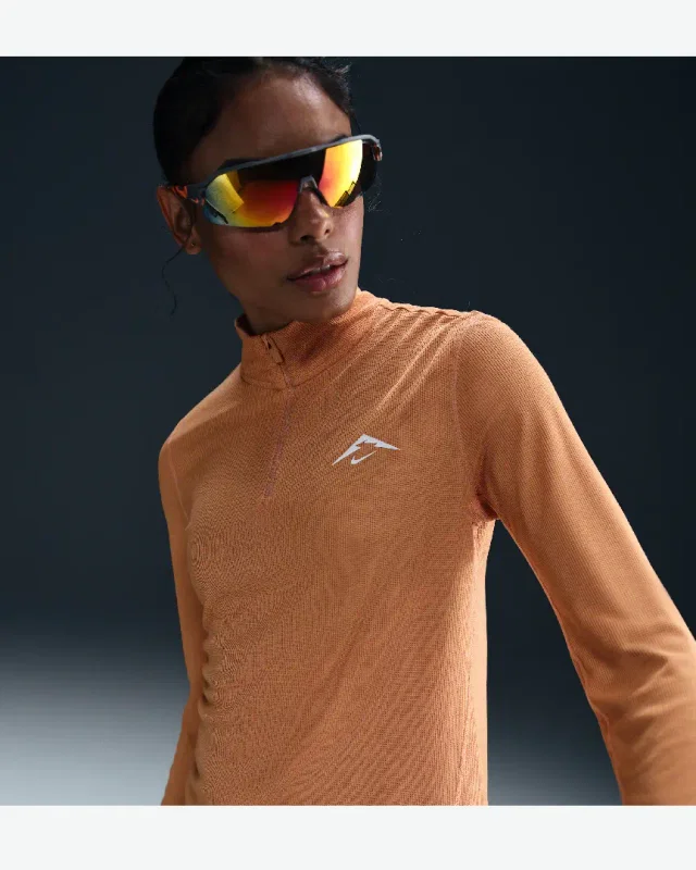 Tee-Shirt Deuxième Couche Dri-Fit À 1/4 De Zip Nike Trail W