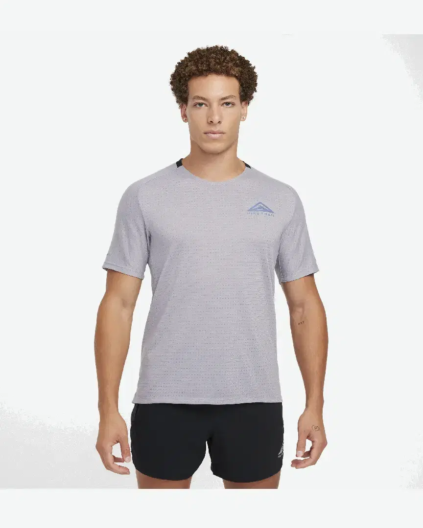 Tee-Shirt Nike M Nk Df Solar Chase Ss Top M - DV9305-078 (0) au meilleur prix !