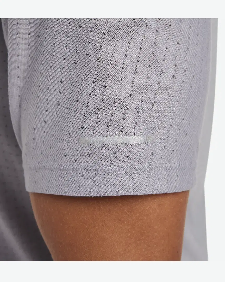 Tee-Shirt Nike M Nk Df Solar Chase Ss Top M - DV9305-078 (3) au meilleur prix !