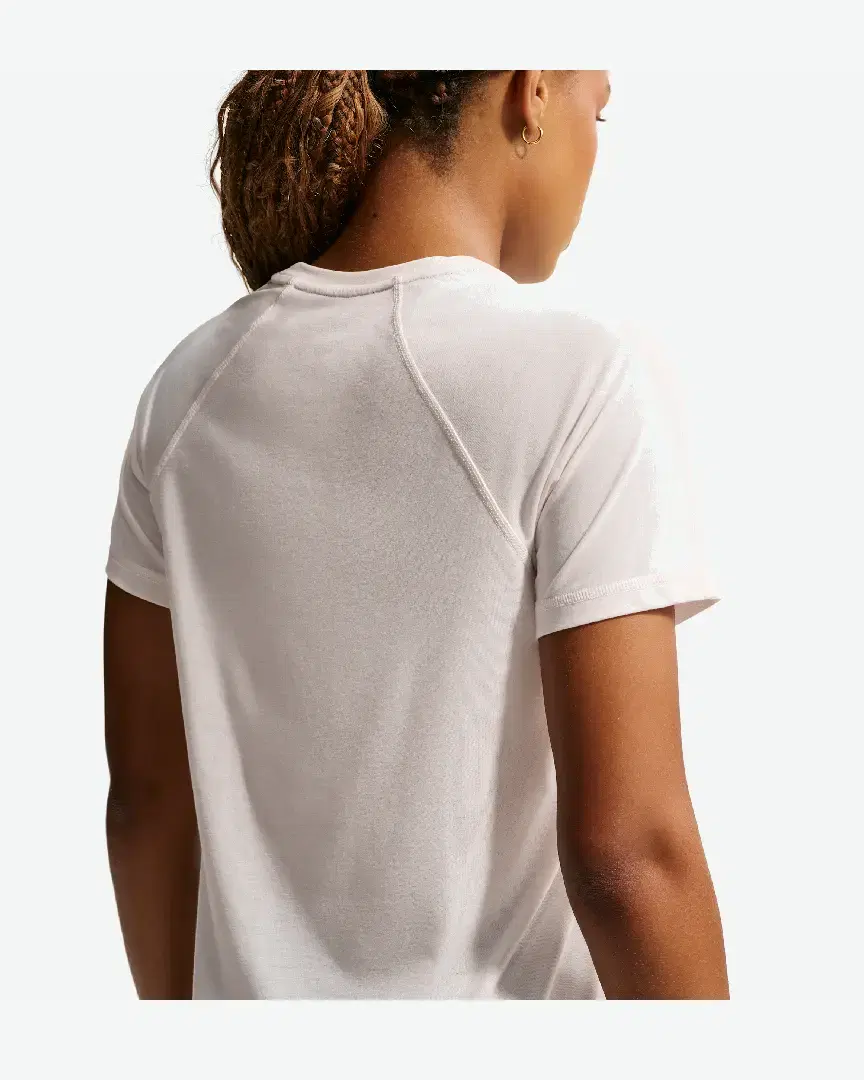 Tee-Shirt Dri-Fit Nike Acg W - IO9650-030 (1) au meilleur prix !