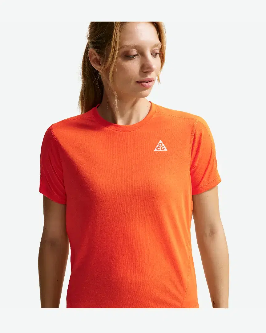 Tee-Shirt Dri-Fit Nike Acg W - IO9650-819 (0) au meilleur prix !