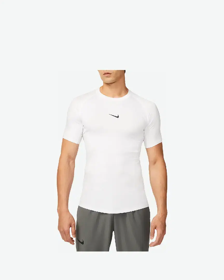 Tee-Shirt Nike M Np Df Tight Top Ss M - FB7932-100 (0) au meilleur prix !