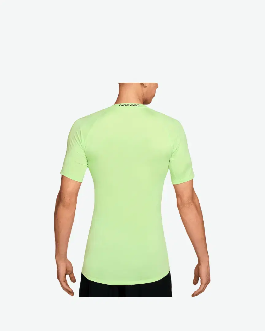Tee-Shirt Nike Pro M - FB7932-360 (1) au meilleur prix !