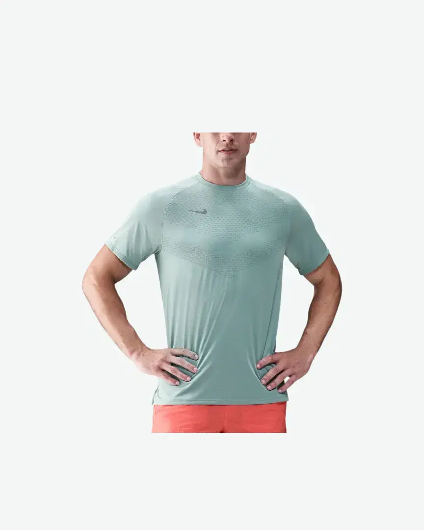 Tee-Shirt À Manches Courtes Et Motifs Réfléchissants Dri-Fit Adv Nike Stride M - HV5203-017 (0) au meilleur prix !