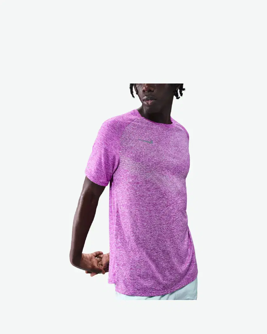 Tee-Shirt À Manches Courtes Et Motifs Réfléchissants Dri-Fit Adv Nike Stride M - HV5203-551 (0) au meilleur prix !