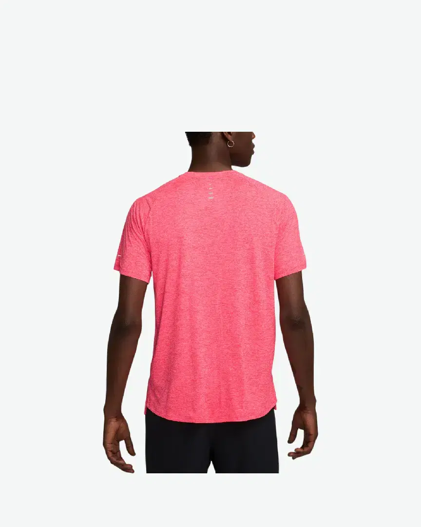 Tee-Shirt Nike Stride M - HV5203-635 (1) au meilleur prix !