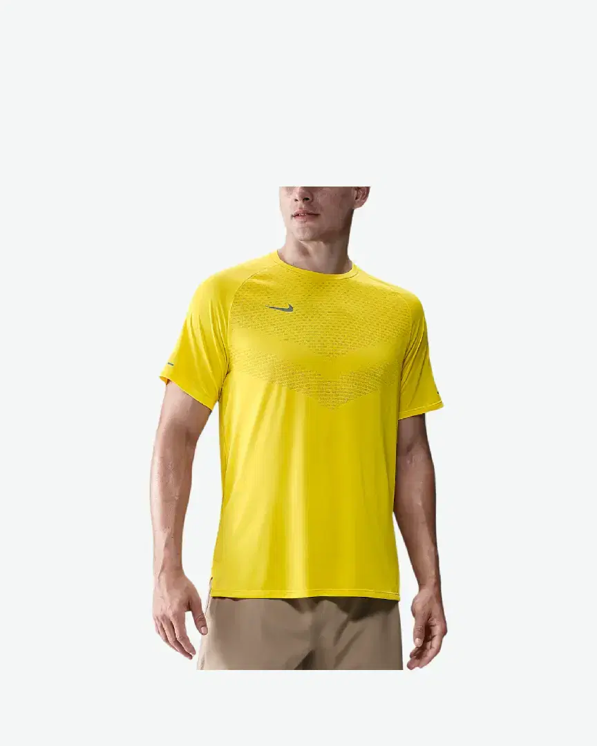Tee-Shirt À Manches Courtes Et Motifs Réfléchissants Dri-Fit Adv Nike Stride M - HV5203-718 (0) au meilleur prix !