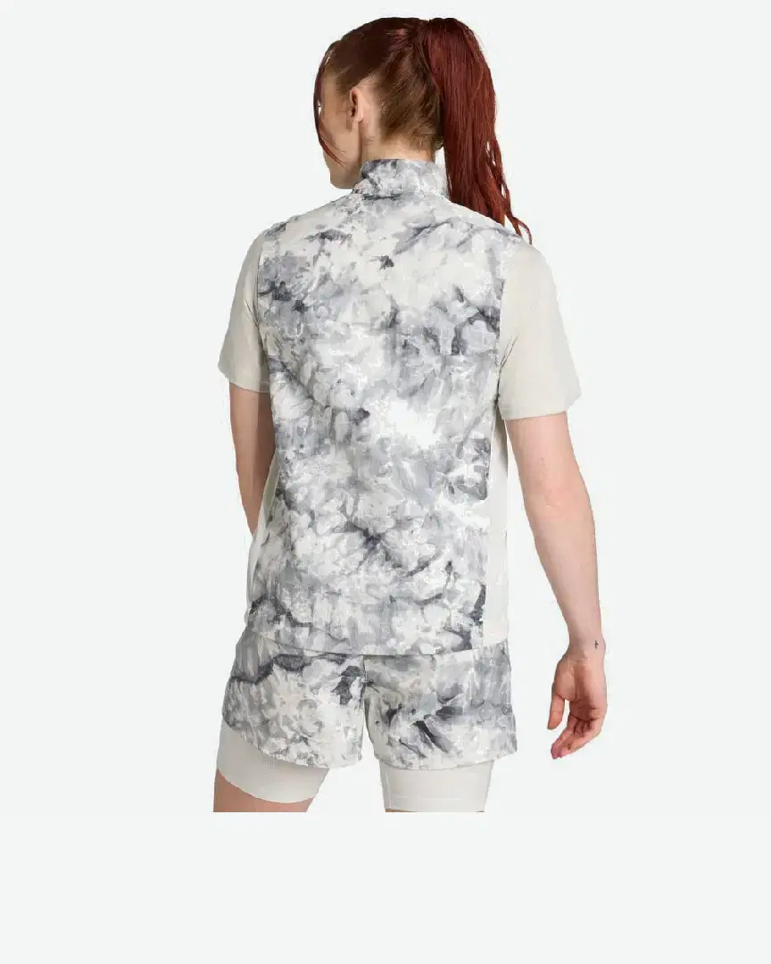 Veste Adidas Sans Manches Own The Run Spray Dye W - JL8726 (1) au meilleur prix !