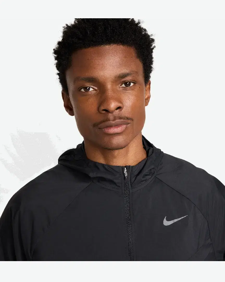 Veste Déperlante Anti-Uv Nike Stride M - HV4548-010 (2) au meilleur prix !