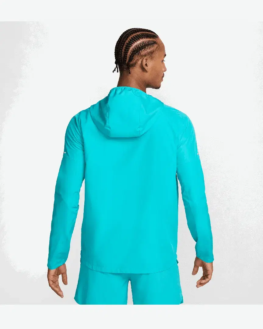 Veste Déperlante Nike Miler M - DD4746-345 (1) au meilleur prix !