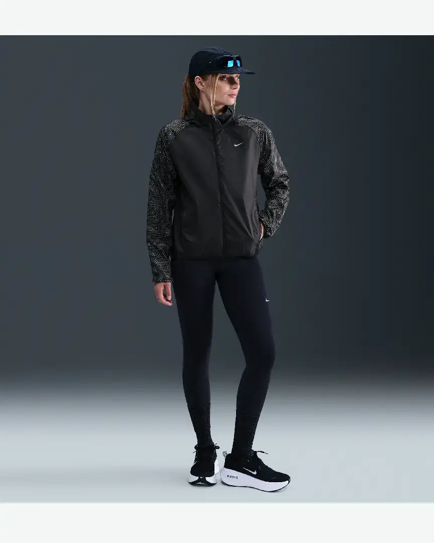 Veste Déperlante Nike Tempo Flash W - HV2985-010 (3) au meilleur prix !
