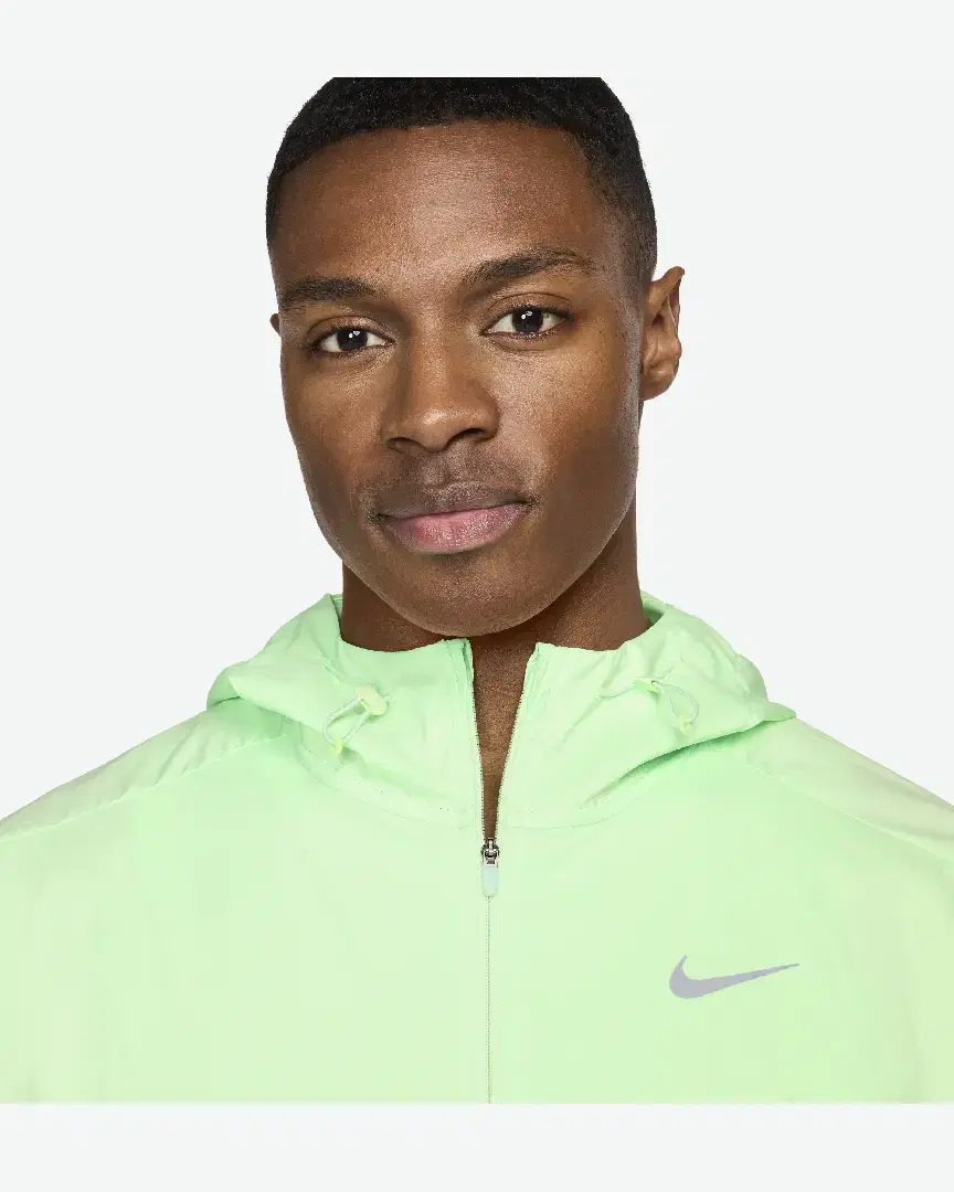 Veste Déperlante Nike Windrunner M - FB7540-376 (2) au meilleur prix !