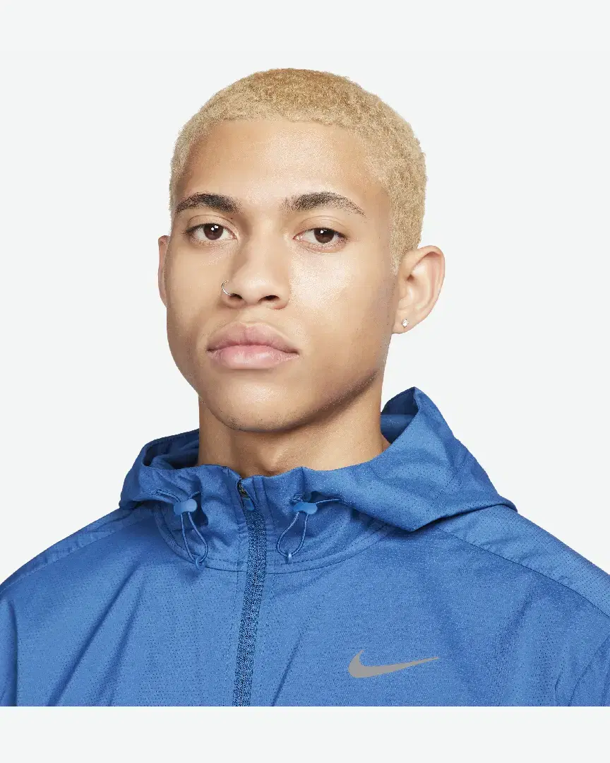 Veste Déperlante Nike Windrunner M - FB7540-476 (2) au meilleur prix !