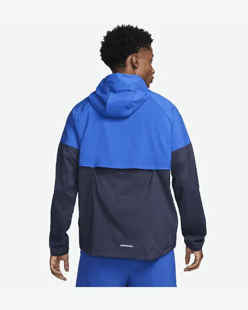 Veste Déperlante Nike Windrunner M - FB7540-480 (1) au meilleur prix !