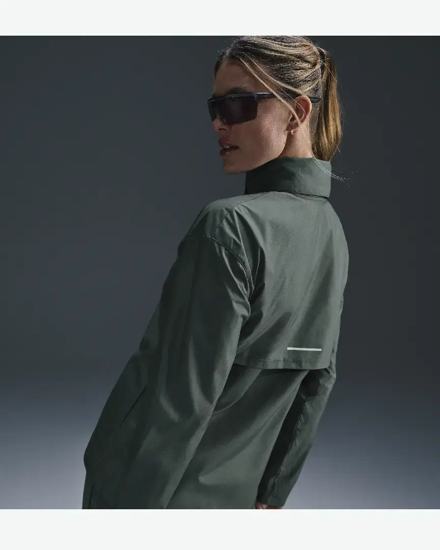 Veste Nike Fast Repel W - FB7451-338 (1) au meilleur prix !