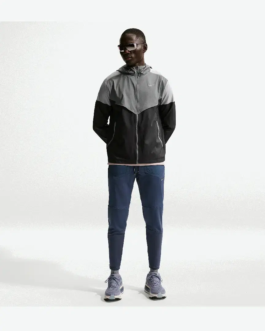 Veste À Capuche Nike Impossibly Light Windrunner M - HV6521-087 (3) au meilleur prix !