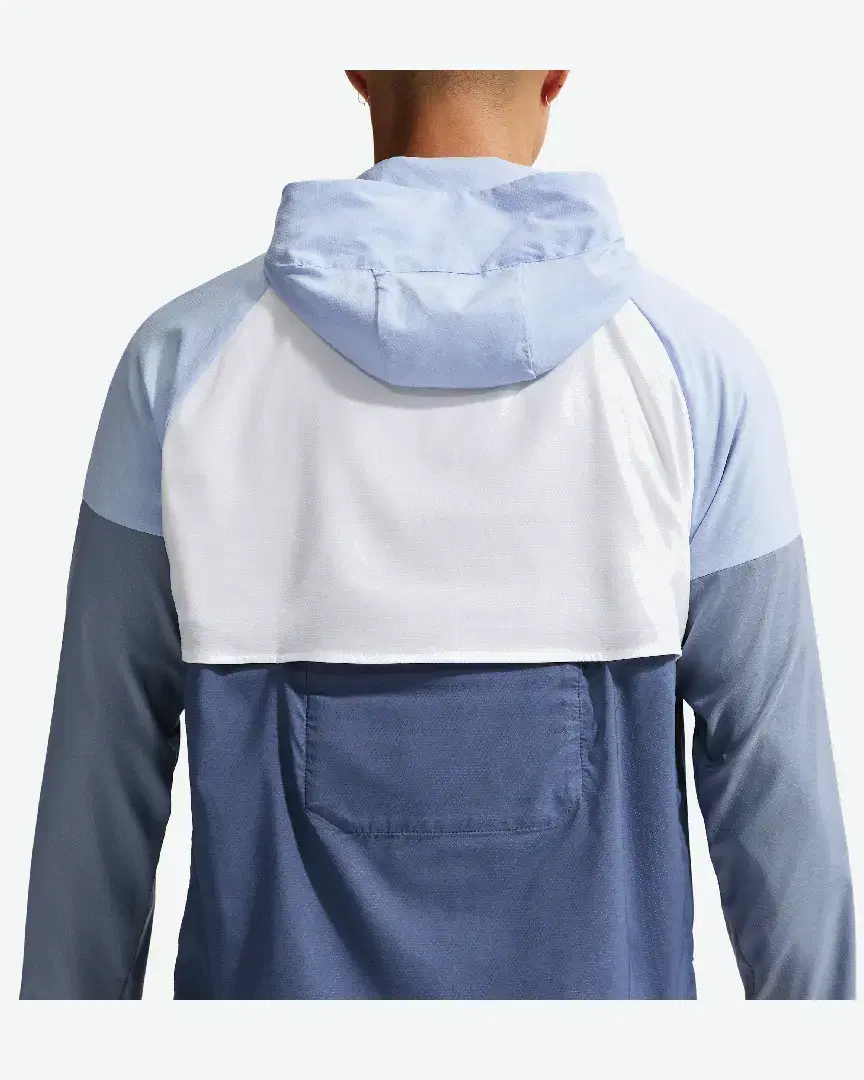 Veste À Capuche Nike Impossibly Light Windrunner M - HV6521-102 (1) au meilleur prix !