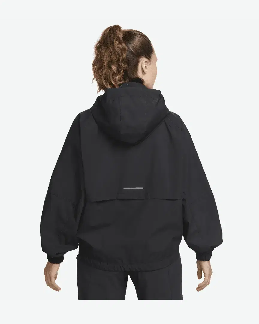 Veste Nike Storm-Fit Swift W - FB7492-010 (1) au meilleur prix !