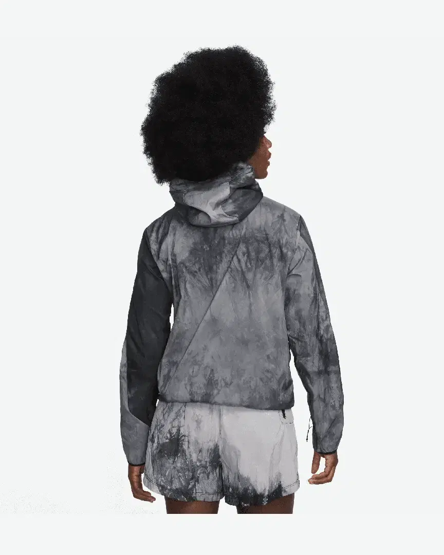 Veste De Trail Nike Repel W - FN6853-010 (1) au meilleur prix !