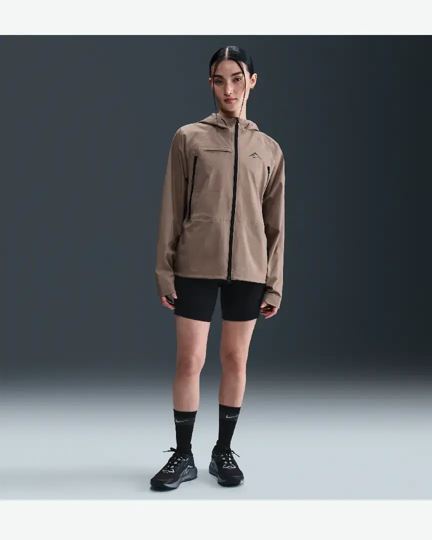 Veste Storm-Fit Adv Nike Trail W - FV6406-233 (3) au meilleur prix !