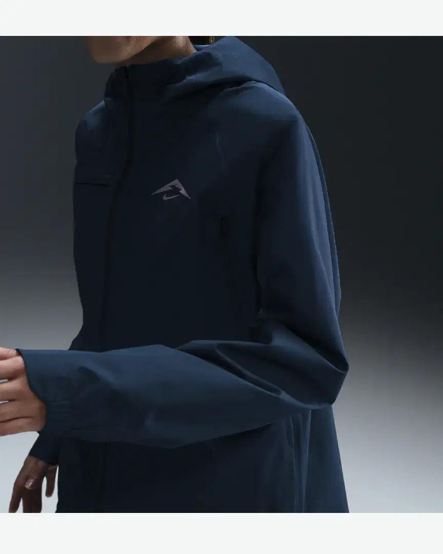 Veste Storm-Fit Adv Nike Trail W - FV6406-478 (2) au meilleur prix !